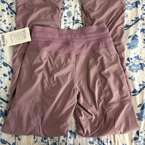 NWT Lululemon Dance Studio Mid-Rise Pant in Lavender Lux - Picture 11 of 11